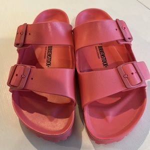Birkenstocks Pink Waterproof L9, M7